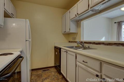 1821 Bellevue Loop, Anchorage, AK 99515 photo 5