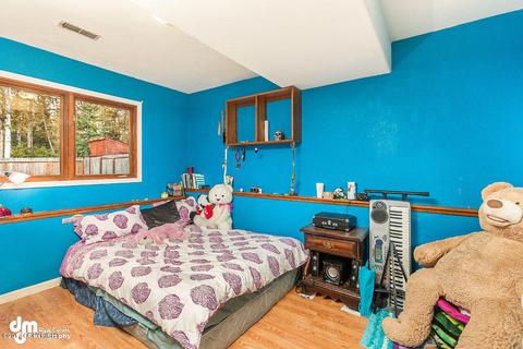 9416 W Parkview Terrace Loop, Eagle River, AK 99577 photo 18