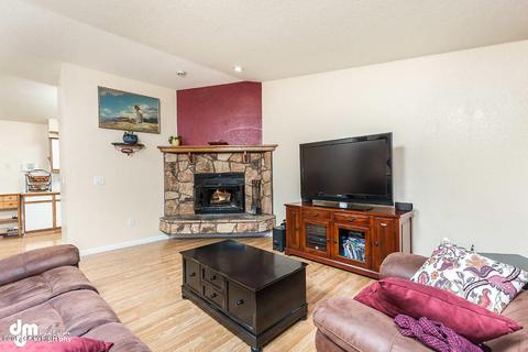 9416 W Parkview Terrace Loop, Eagle River, AK 99577 photo 8