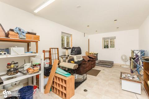 9416 W Parkview Terrace Loop, Eagle River, AK 99577 photo 31