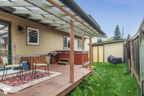 8340 Elderberry St, Anchorage, AK 99502 photo 12