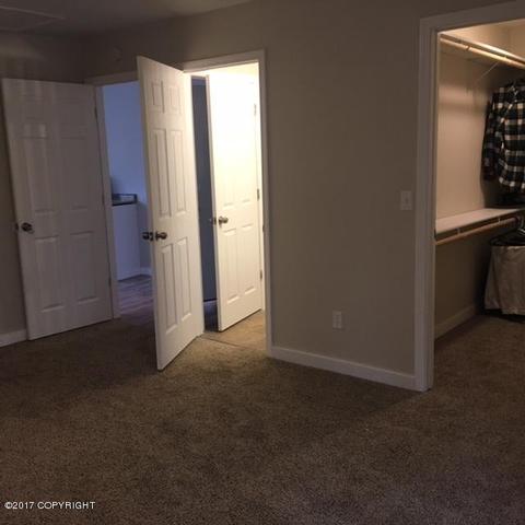 6911 Foothill Dr, Anchorage, AK 99504 photo 17