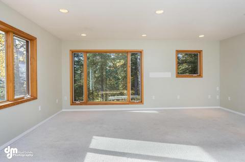 5635 Ridgeview Dr, Anchorage, AK 99516 photo 9