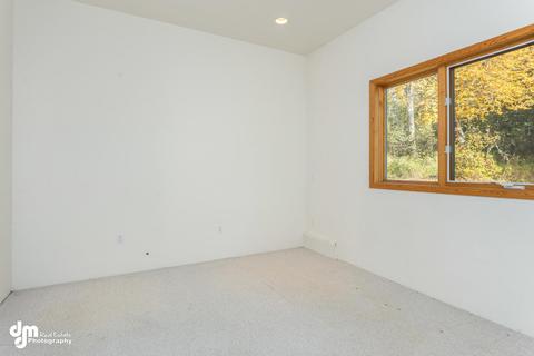 5635 Ridgeview Dr, Anchorage, AK 99516 photo 23