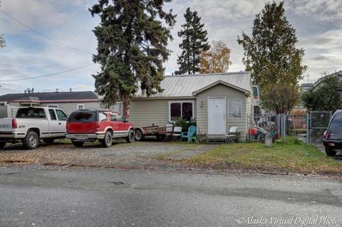 2501 Eide St, Anchorage, AK 99503 photo 1