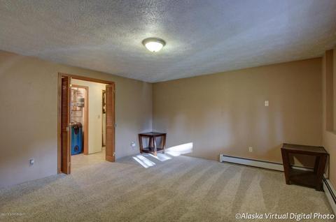 9502 Puffin Cir, Eagle River, AK 99577 photo 15