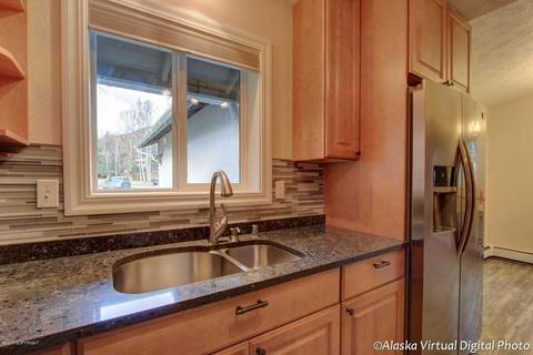 9502 Puffin Cir, Eagle River, AK 99577 photo 2