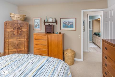 904 Lancaster Dr, Anchorage, AK 99503 photo 27