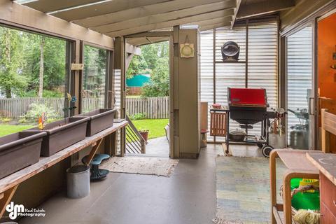 904 Lancaster Dr, Anchorage, AK 99503 photo 18