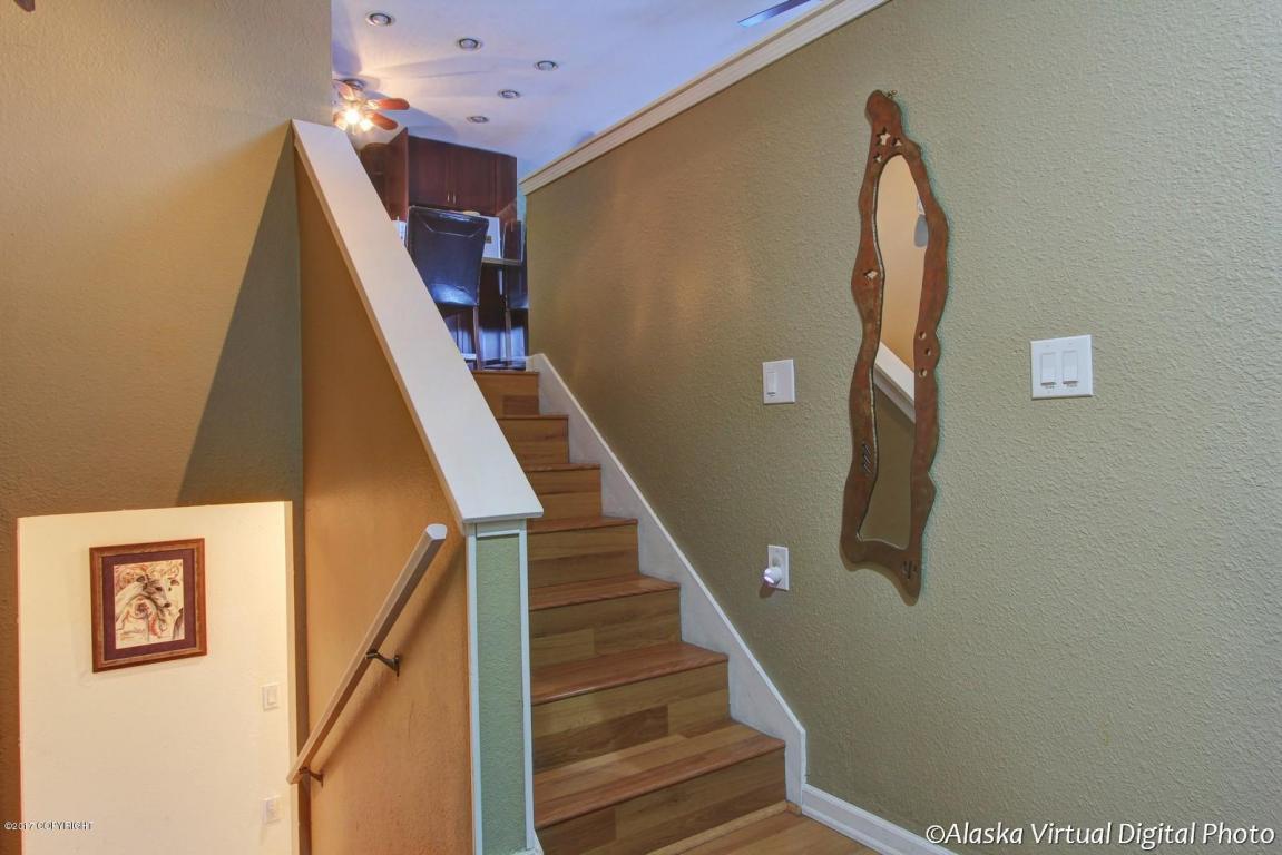 7404 E 20th Ave, Anchorage, AK 99504 photo 4