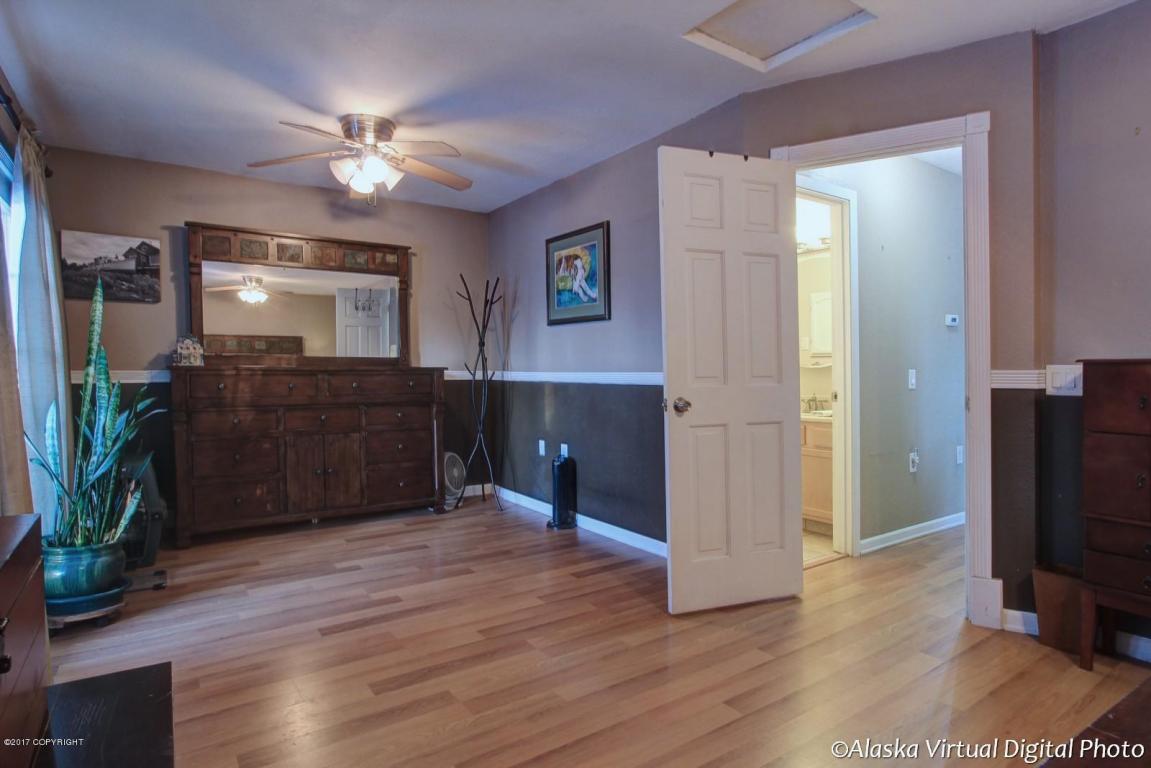 7404 E 20th Ave, Anchorage, AK 99504 photo 17