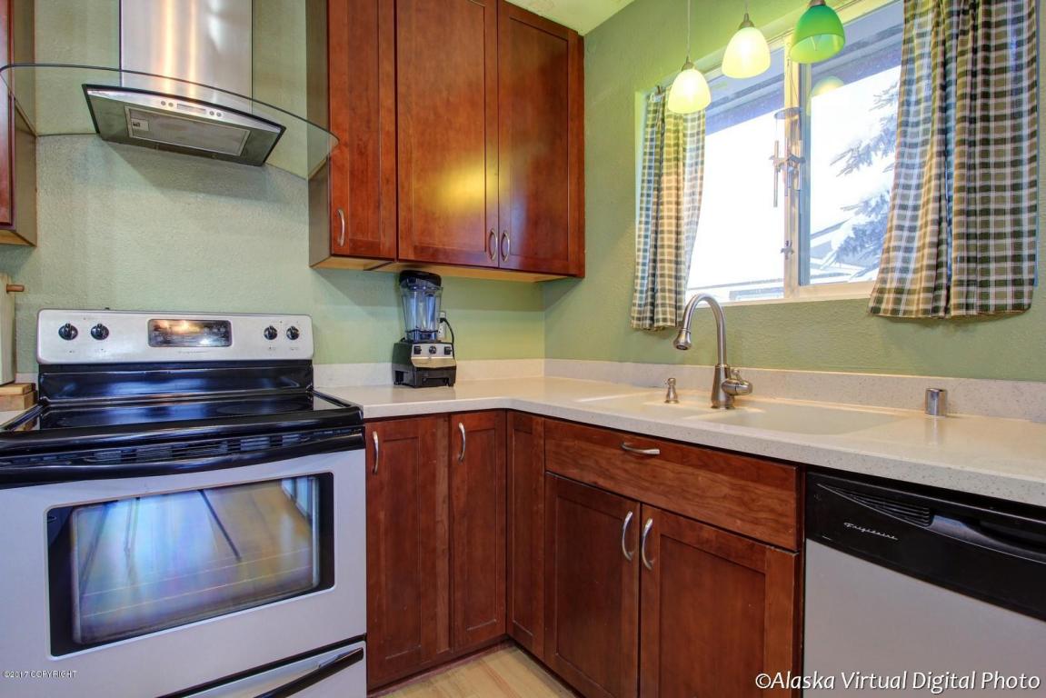 7404 E 20th Ave, Anchorage, AK 99504 photo 9
