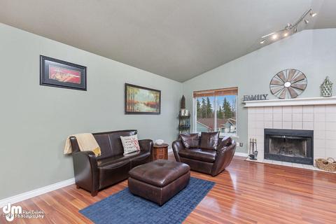 12154 Copper Mountain Dr, Eagle River, AK 99577 photo 8