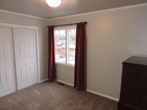 9863 Dinaaka Dr, Eagle River, AK 99577 photo 12