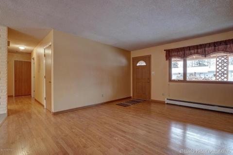 6205 E 21st Ave, Anchorage, AK 99504 photo 4