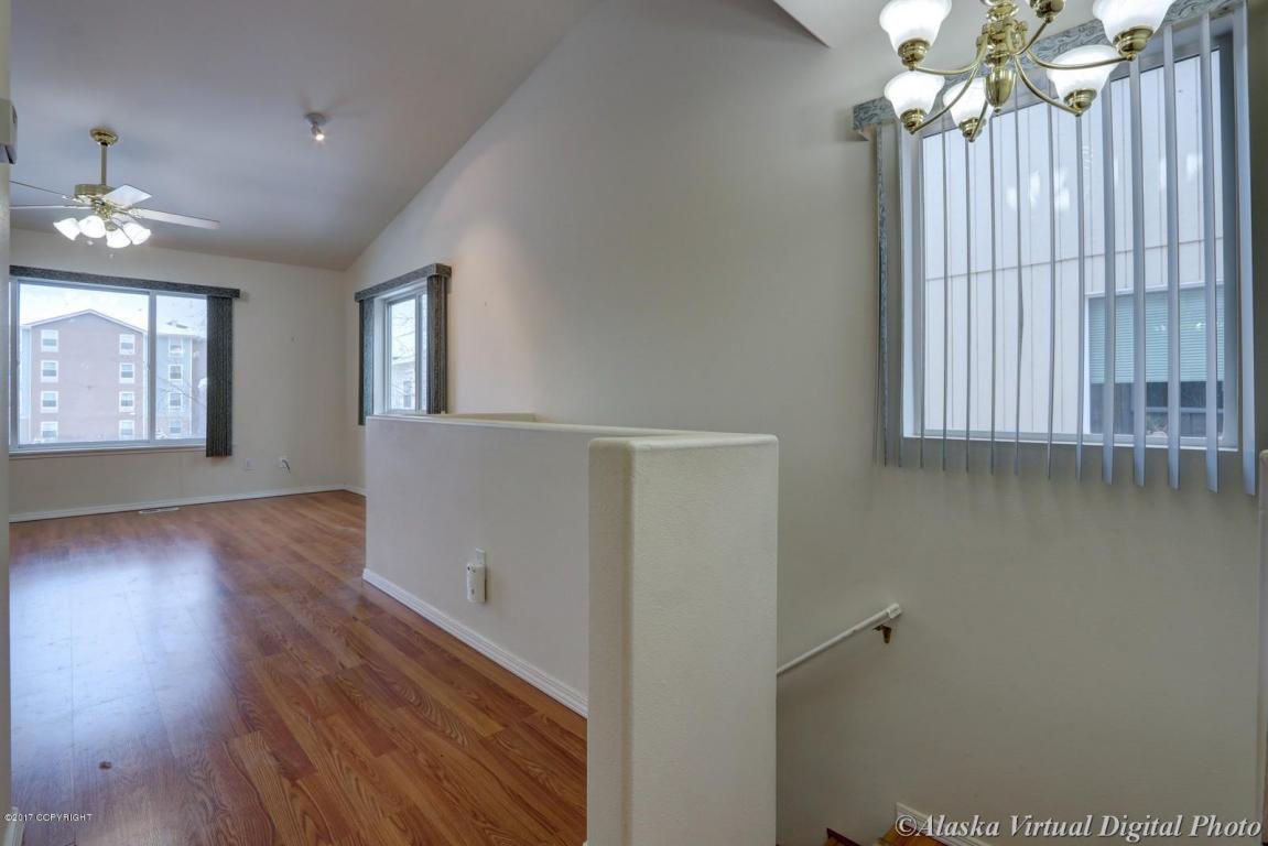130 E 45th Ave # 36, Anchorage, AK 99503 photo 4