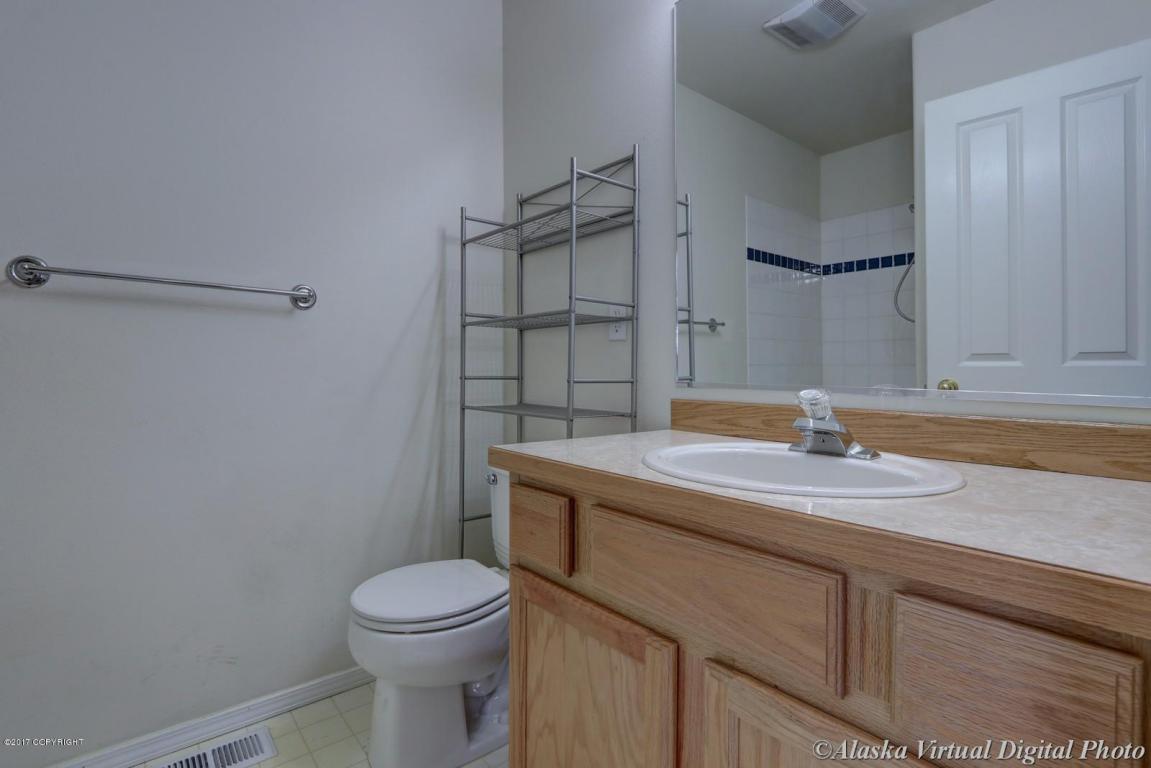 130 E 45th Ave # 36, Anchorage, AK 99503 photo 21