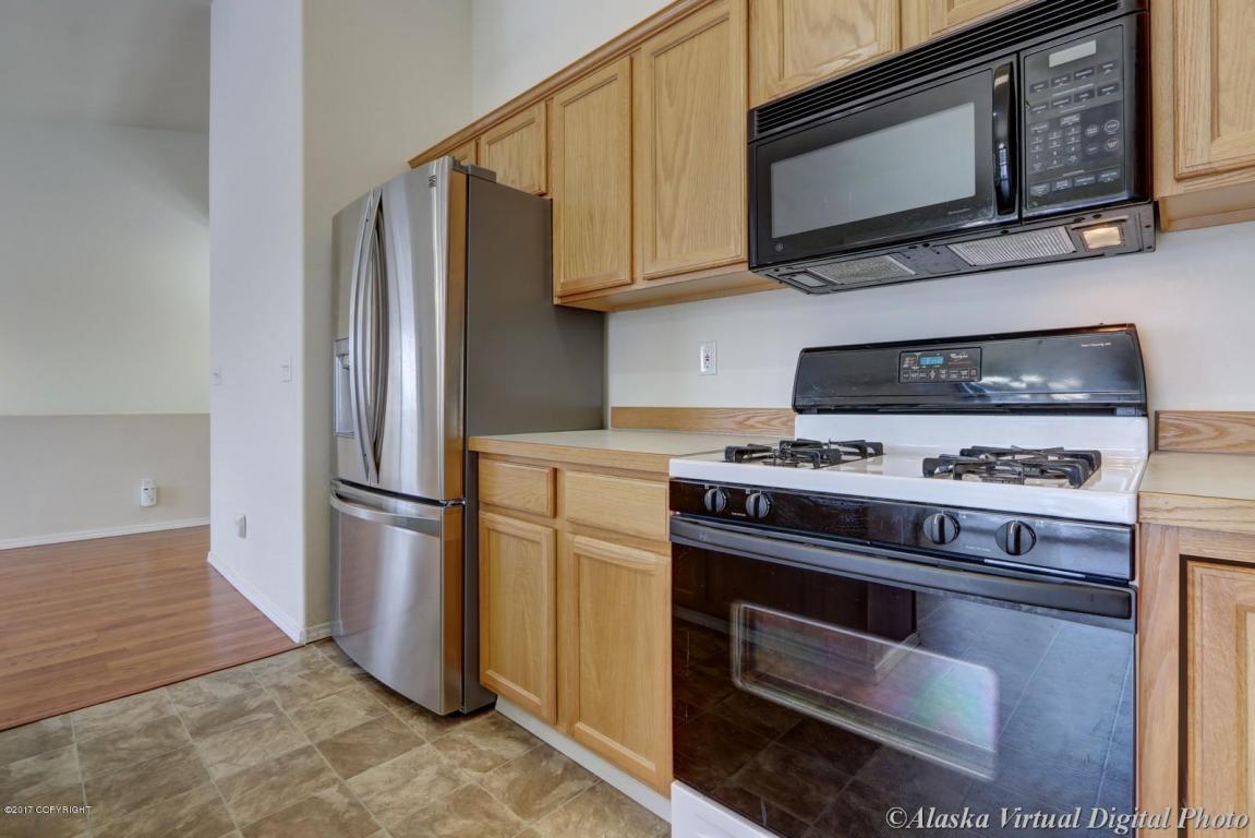 130 E 45th Ave # 36, Anchorage, AK 99503 photo 12