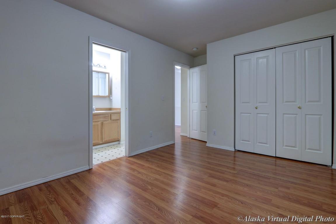 130 E 45th Ave # 36, Anchorage, AK 99503 photo 14