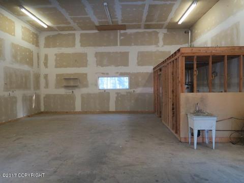 22533 Davidson Dr, Chugiak, AK 99567 photo 3