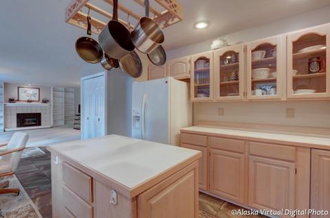 8600 Pluto Dr, Anchorage, AK 99507 photo 13
