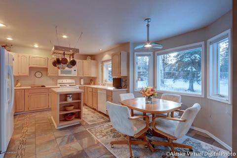 8600 Pluto Dr, Anchorage, AK 99507 photo 11