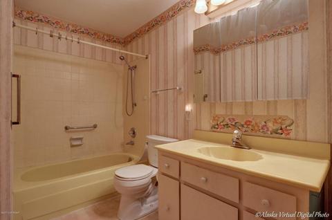 7900 Upper Huffman Rd, Anchorage, AK 99516 photo 24
