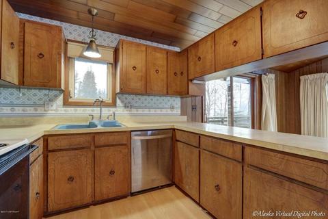 7900 Upper Huffman Rd, Anchorage, AK 99516 photo 16