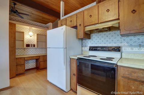 7900 Upper Huffman Rd, Anchorage, AK 99516 photo 17