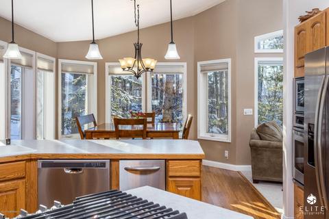 17150 Vanover Cir, Eagle River, AK 99577 photo 8