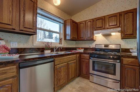 4131 Edinburgh Dr, Anchorage, AK 99502 photo 7