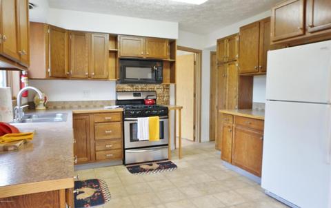 16743 Marcus St, Eagle River, AK 99577 photo 6