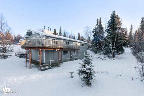 10600 Main Tree Dr, Anchorage, AK 99507 photo 3