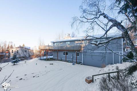 10600 Main Tree Dr, Anchorage, AK 99507 photo 5