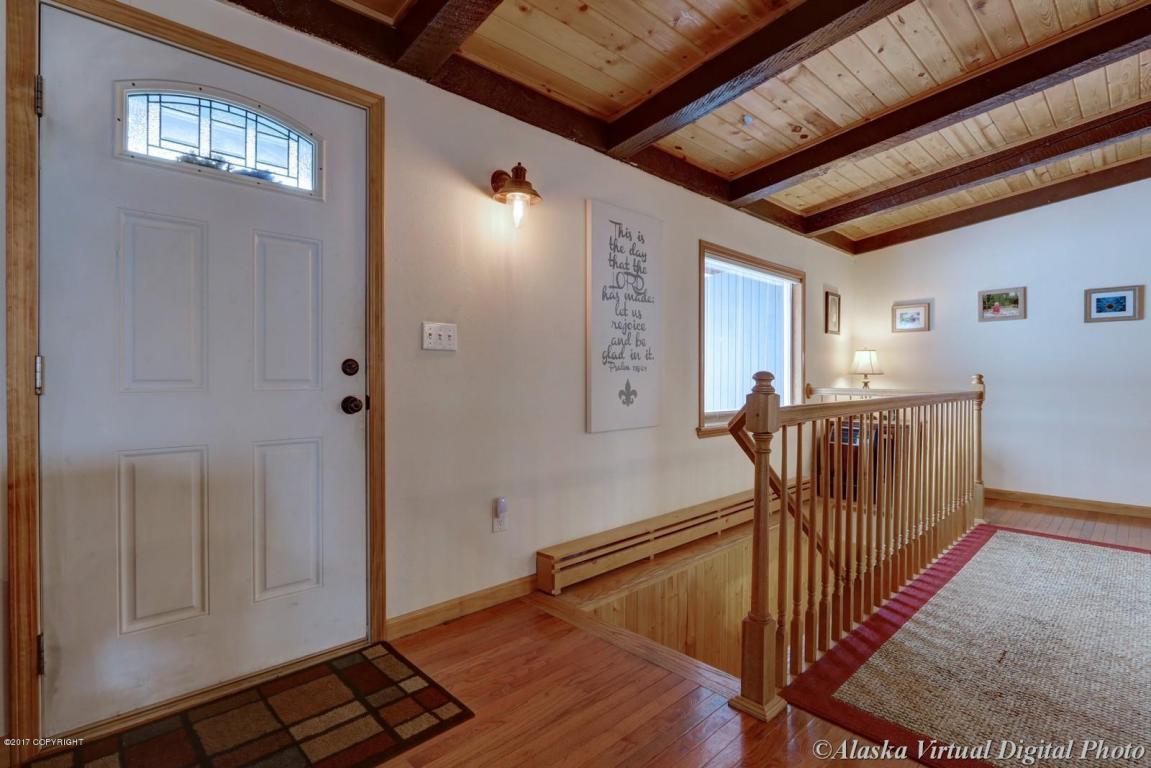 11416 Echo St, Eagle River, AK 99577 photo 4