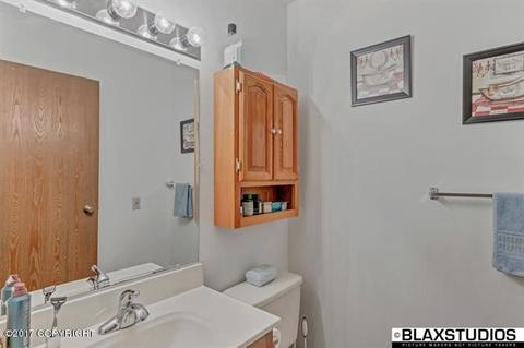 1321 Hartzog Loop, North Pole, AK 99705 photo 10