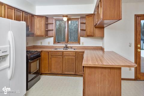 21516 Snowflower Loop, Chugiak, AK 99567 photo 7