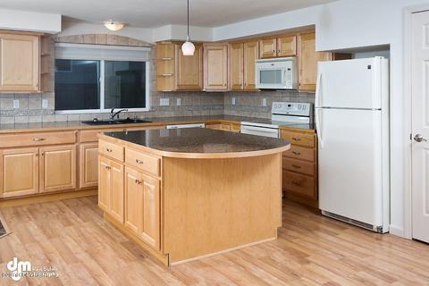 19526 Trail Bay Dr, Eagle River, AK 99577 photo 13