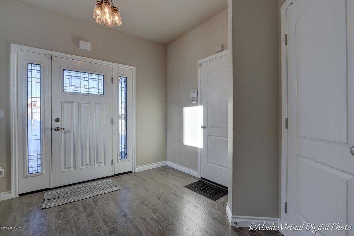 13101 Ezi View Cir, Eagle River, AK 99577 photo 9