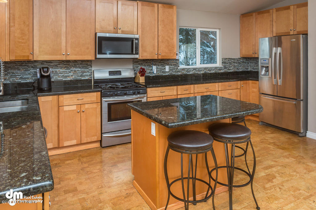22824 Mcmanus Dr, Chugiak, AK 99567 photo 4