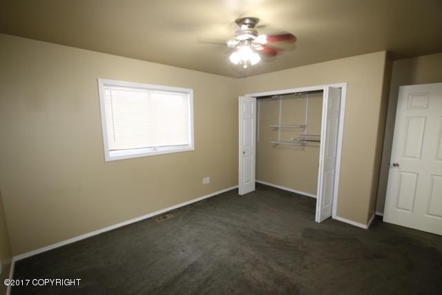 3633 Image Dr, Anchorage, AK 99504 photo 9