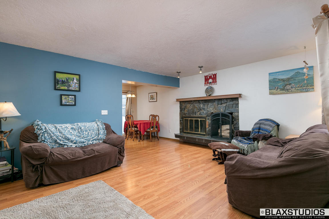 6944 Cape Lisburne Loop, Anchorage, AK 99504 photo 3