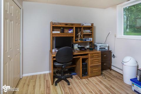 4101 Warwick Dr, Anchorage, AK 99508 photo 9