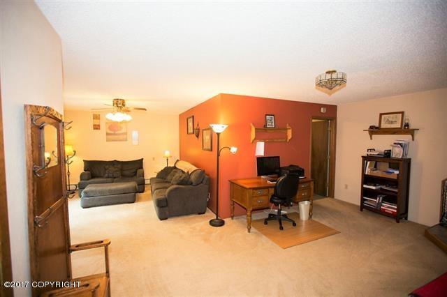 3686 Silverleaf Ave, North Pole, AK 99705 photo 8