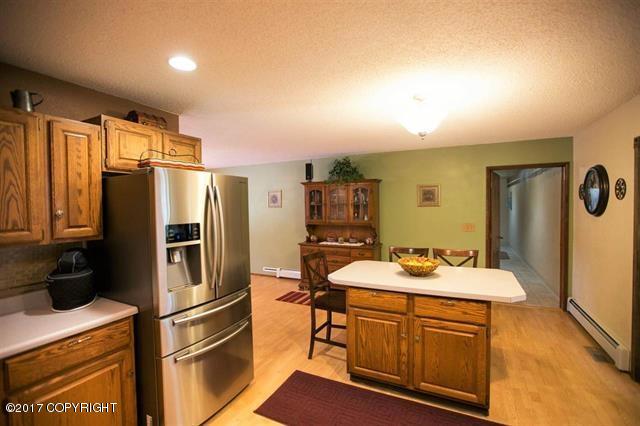 3686 Silverleaf Ave, North Pole, AK 99705 photo 7