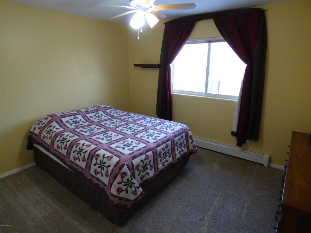 1679 Mountainman Loop # 20, Anchorage, AK 99507 photo 13