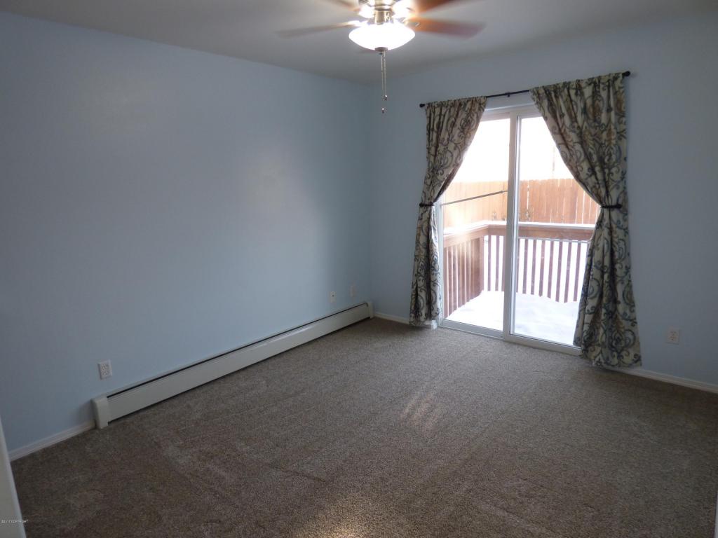 1679 Mountainman Loop # 20, Anchorage, AK 99507 photo 4