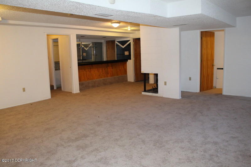 2908 Emory St, Anchorage, AK 99508 photo 22