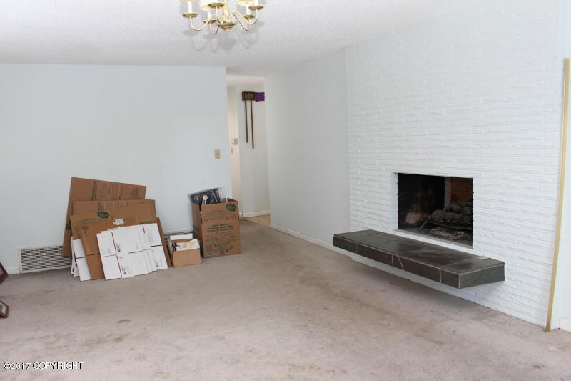 2908 Emory St, Anchorage, AK 99508 photo 8