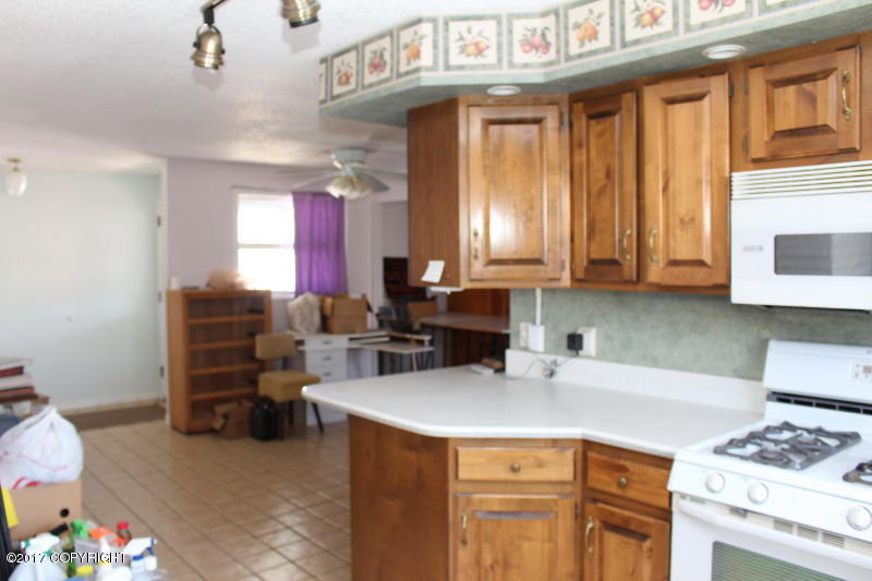 2908 Emory St, Anchorage, AK 99508 photo 7